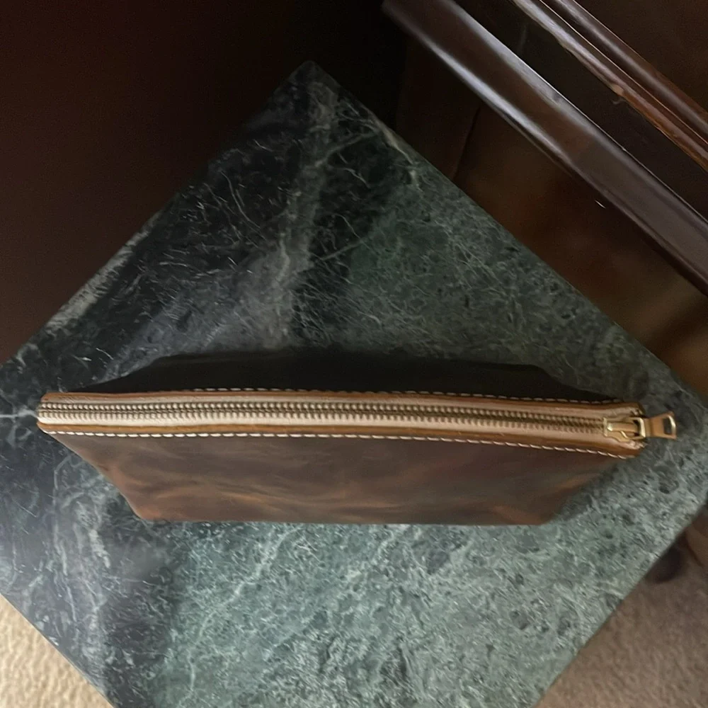 New Portland Leather Goods Eclipse. Dark smooth brown w. great pull up. - Picture 2 of 5